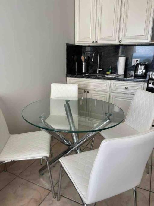 Apartamento Chic Ocean Front Studio! Miami Beach Exterior foto