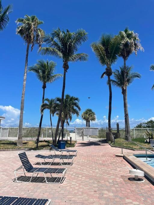 Apartamento Chic Ocean Front Studio! Miami Beach Exterior foto